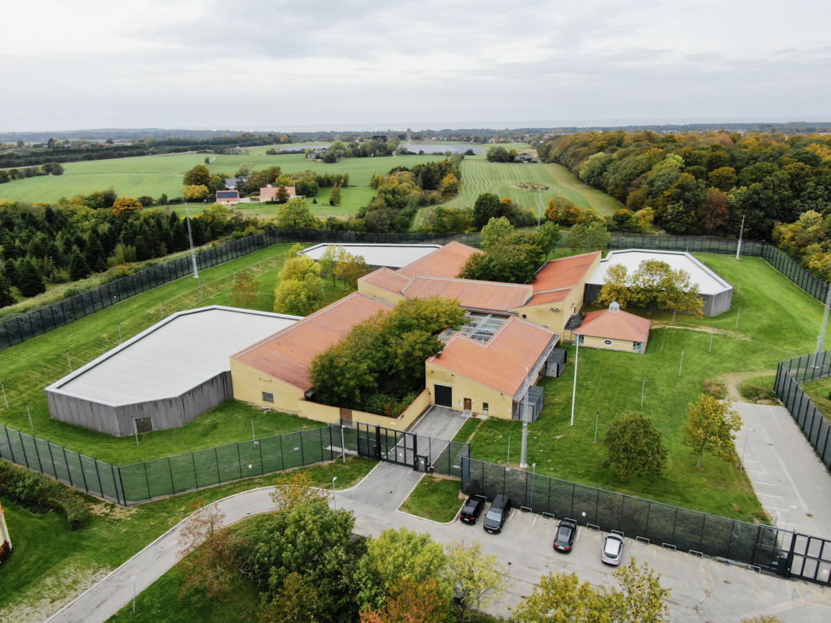 Luftfoto af Nykøbing Fængsel